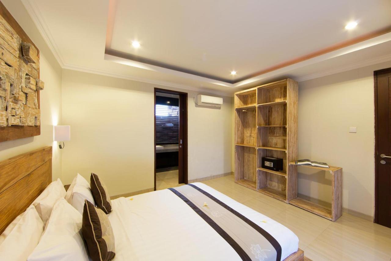 White Lotus Villas Seminyak Buitenkant foto