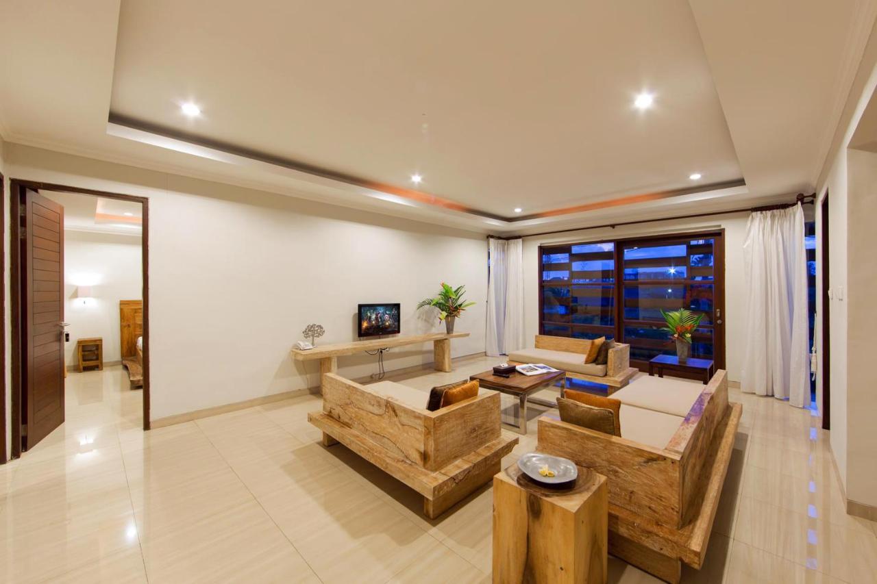 White Lotus Villas Seminyak Buitenkant foto