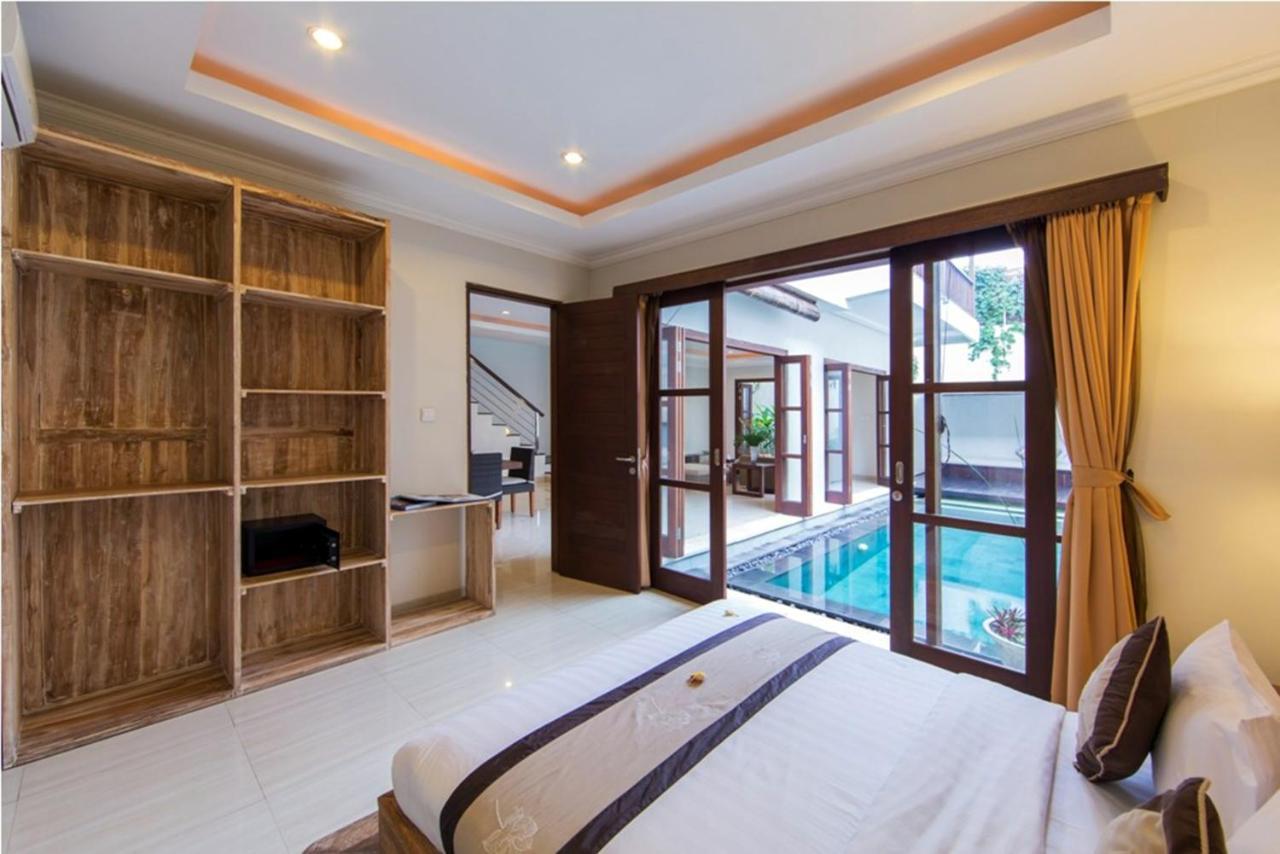 White Lotus Villas Seminyak Buitenkant foto