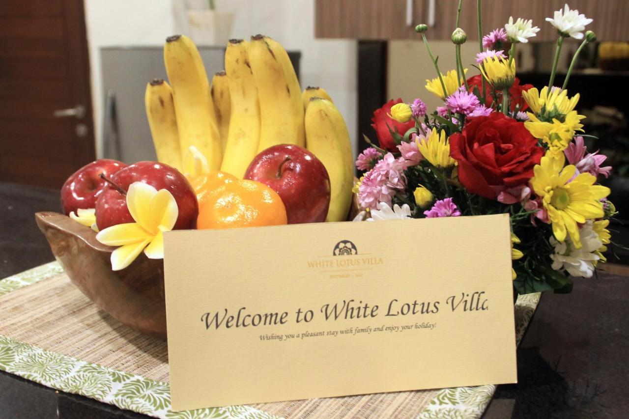 White Lotus Villas Seminyak Buitenkant foto